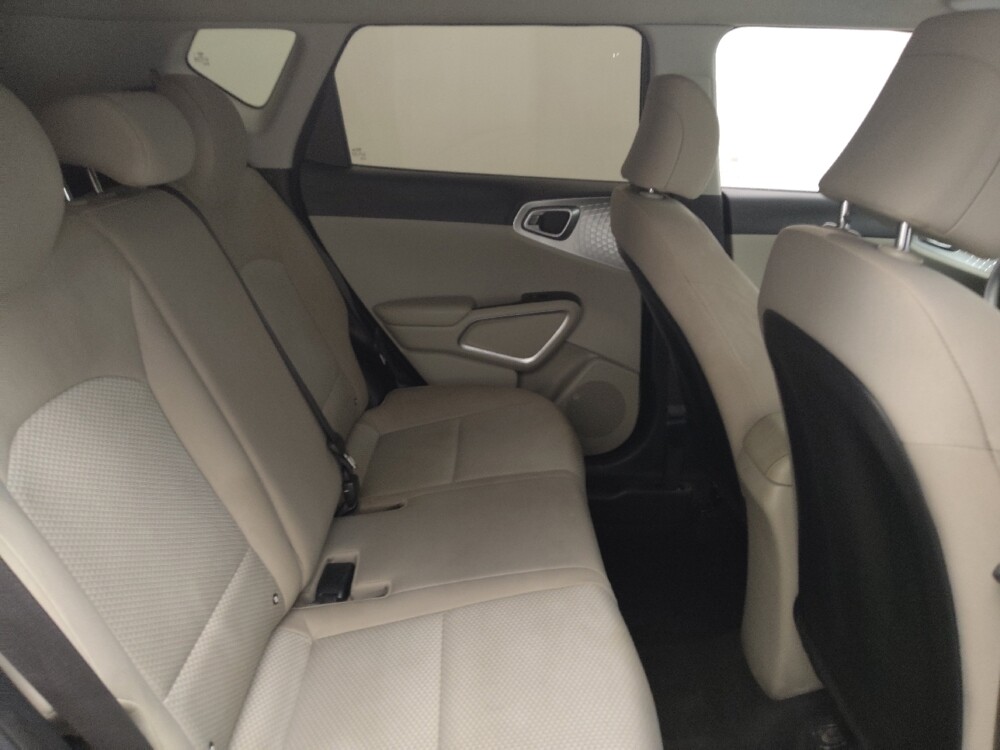 2020 Kia Soul in Lakewood, CO 80215 - 18092159 19