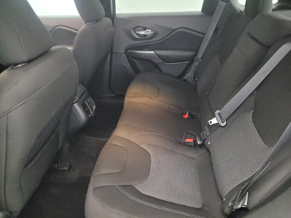 2019 Jeep Cherokee in Henrico, VA 23223 - 18092160 18