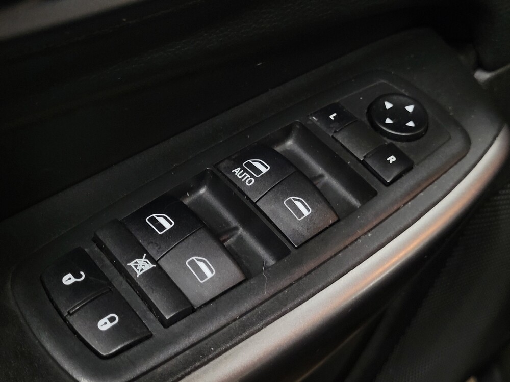 2019 Jeep Cherokee in Henrico, VA 23223 - 18092160 27