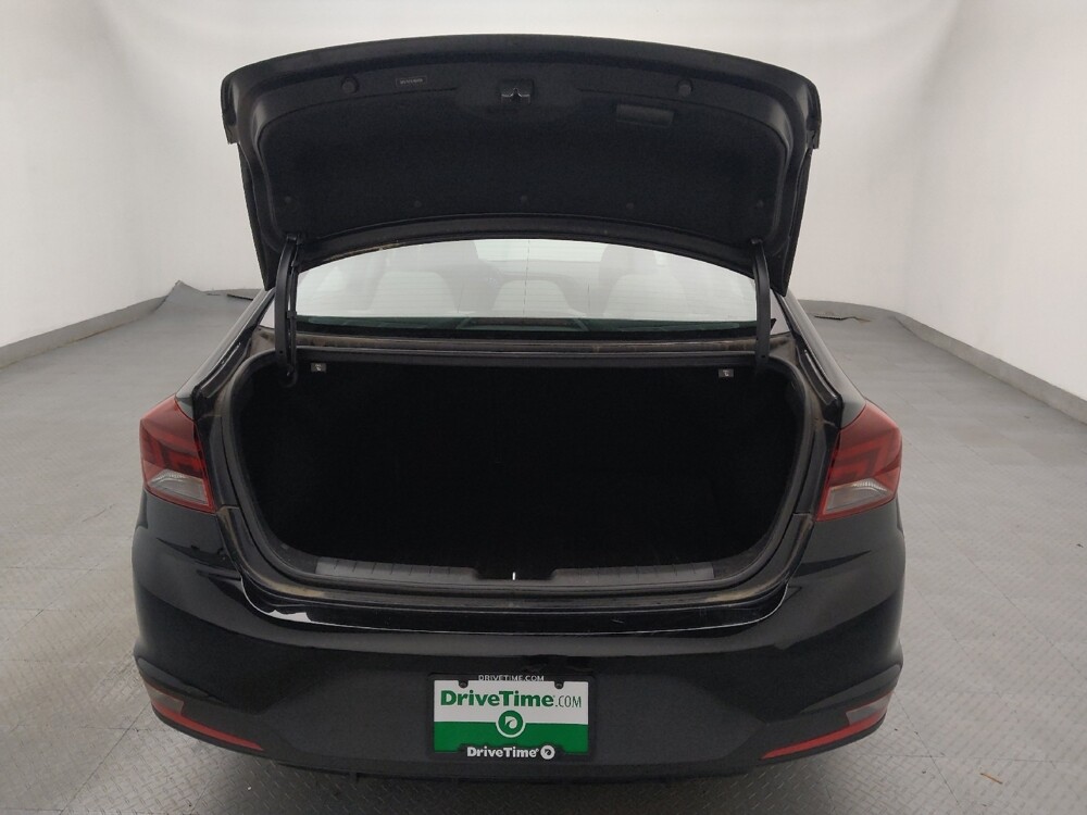 2020 Hyundai Elantra in Columbia, SC 29210 - 18092164 29