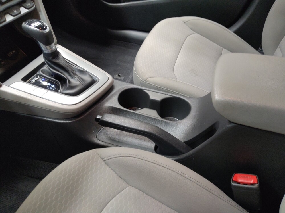 2020 Hyundai Elantra in Columbia, SC 29210 - 18092164 26