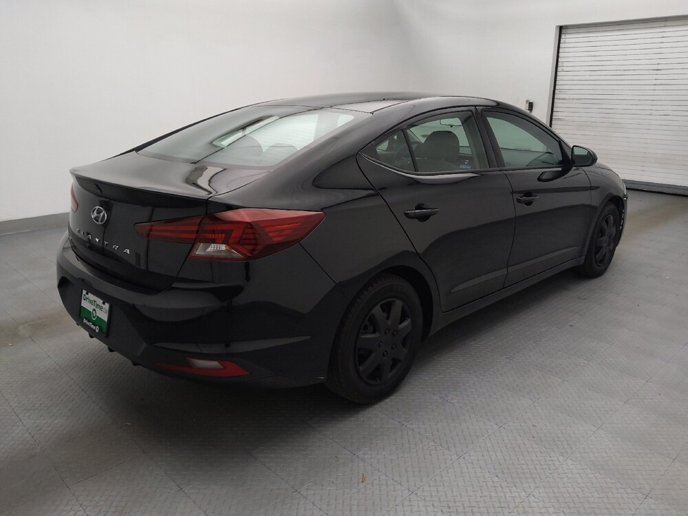 2020 Hyundai Elantra in Columbia, SC 29210 - 18092164 9