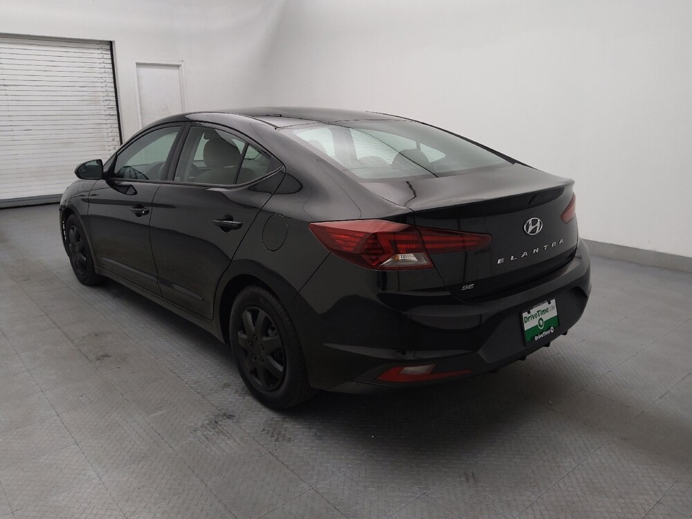 2020 Hyundai Elantra in Columbia, SC 29210 - 18092164 5