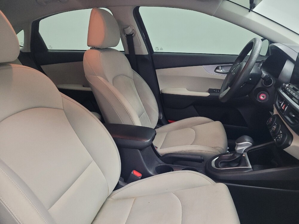 2022 Kia Forte in Madison, TN 37115 - 18092170 21