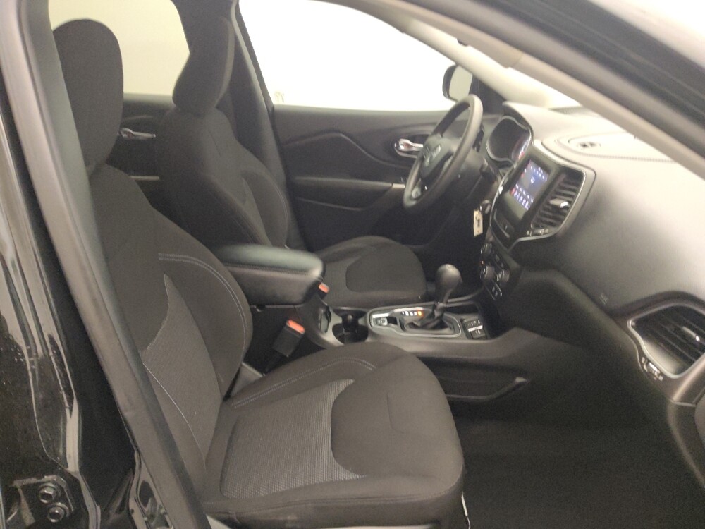 2021 Jeep Cherokee in Houston, TX 77060 - 18092177 21