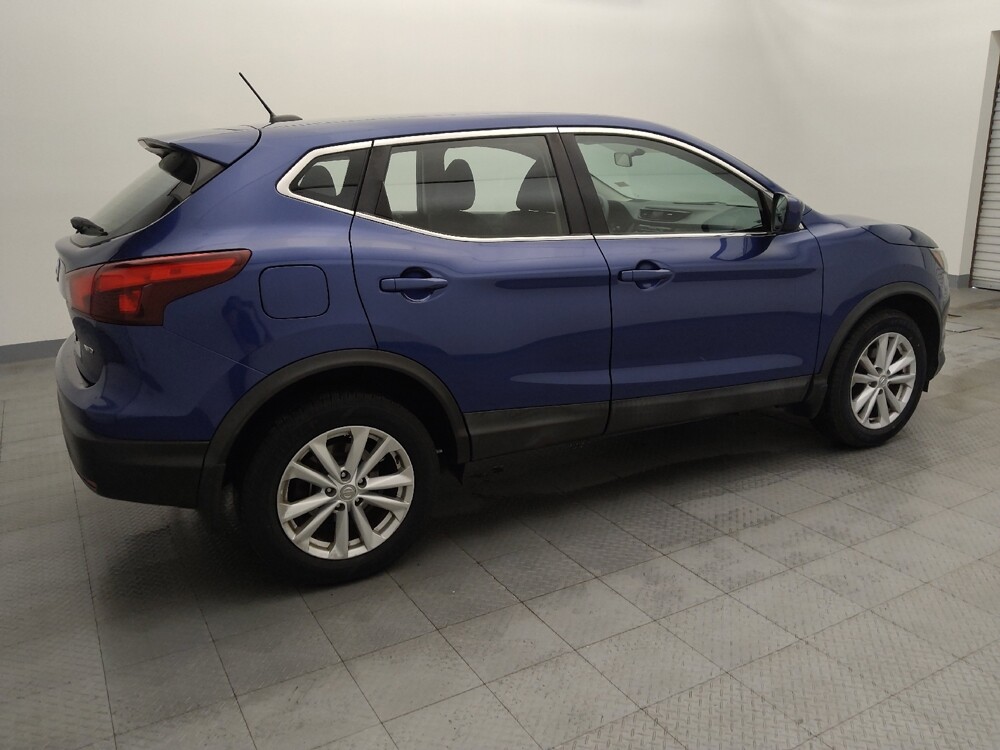 2018 Nissan Rogue Sport in Houston, TX 77060 - 18092178 10