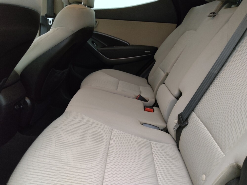 2017 Hyundai Santa Fe in Fort Myers, FL 33907 - 18092183 18