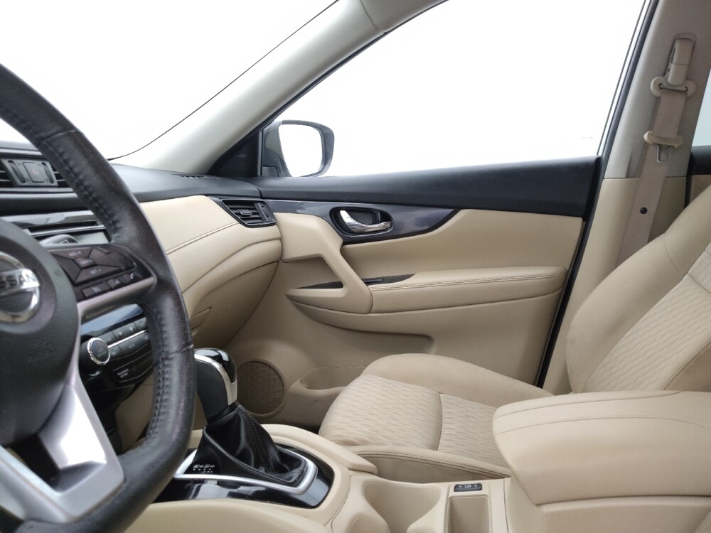 2019 Nissan Rogue in Fort Myers, FL 33907 - 18092184 17