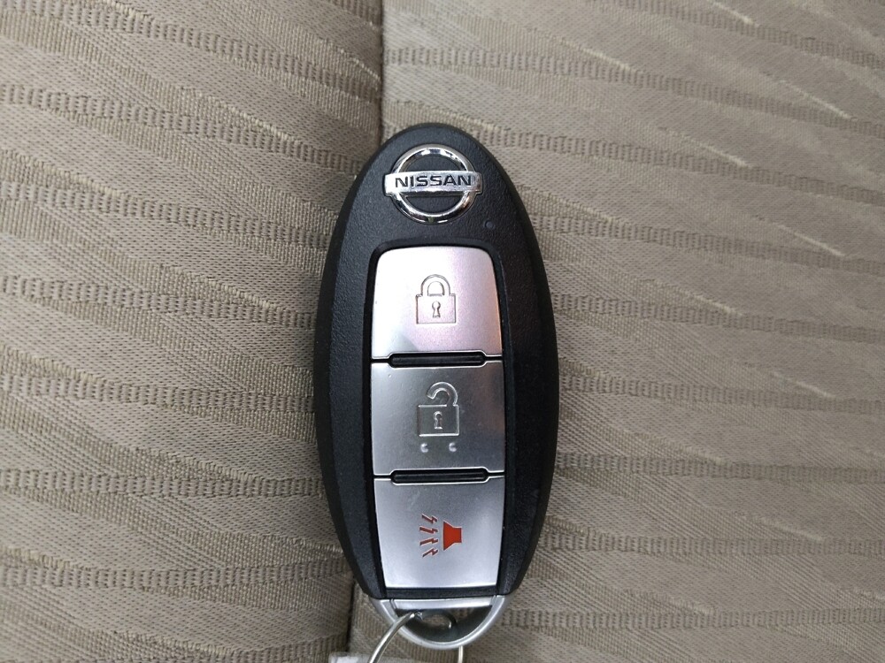 2019 Nissan Rogue in Fort Myers, FL 33907 - 18092184 32