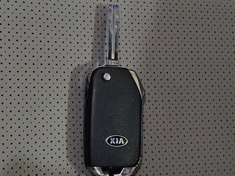 2021 Kia Sportage in El Paso, TX 79907 - 18092186 32