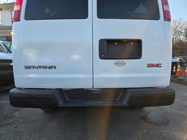 2009 GMC Savana 3500 in Blauvelt, NY 10913 - 18092189 44
