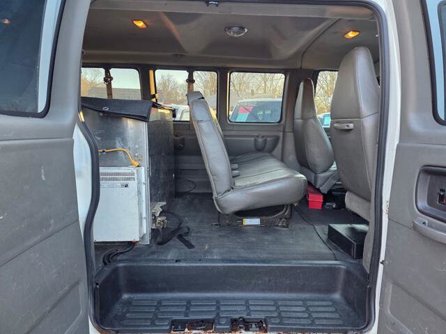 2009 GMC Savana 3500 in Blauvelt, NY 10913 - 18092189 50