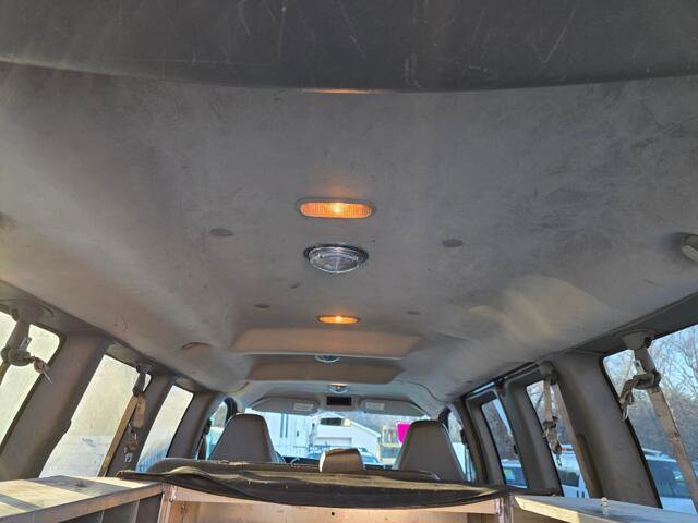 2009 GMC Savana 3500 in Blauvelt, NY 10913 - 18092189 37