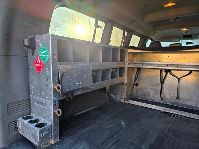 2009 GMC Savana 3500 in Blauvelt, NY 10913 - 18092189 31