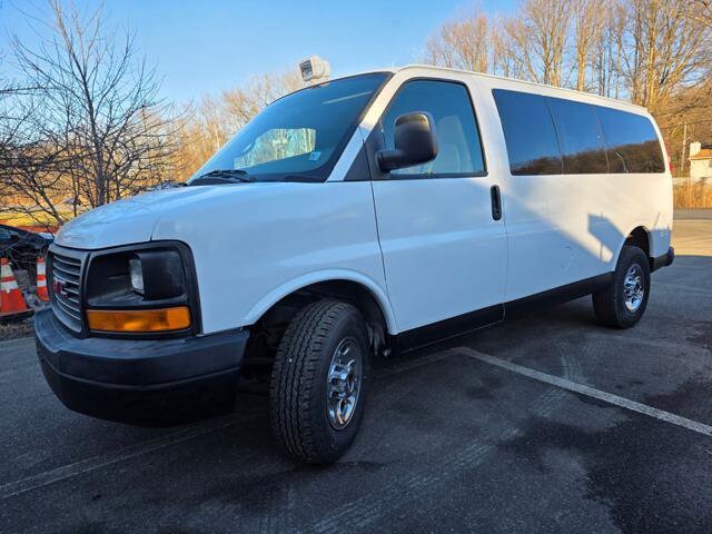 2009 GMC Savana 3500 in Blauvelt, NY 10913 - 18092189 3