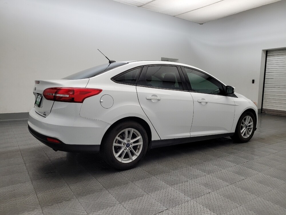 2018 Ford Focus in Phoenix, AZ 85022 - 18092190 10