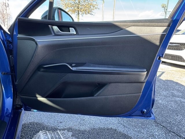 2022 Kia K5 in Winchester, VA 22602 - 18092200 38