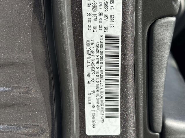 2017 Jeep Grand Cherokee in Winchester, VA 22602 - 18092202 30