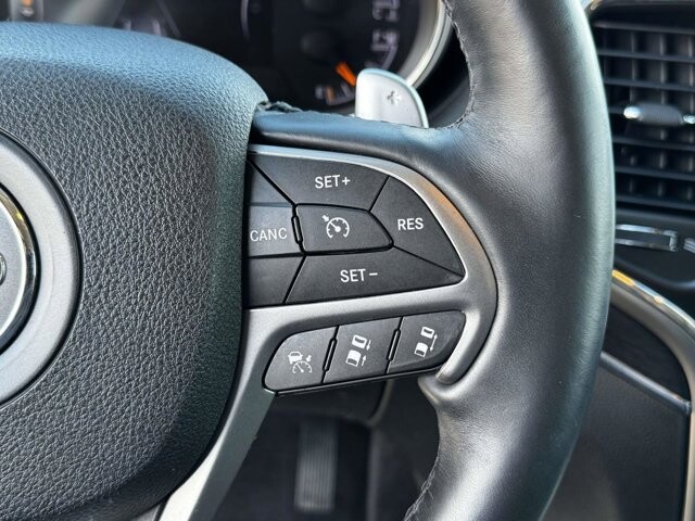 2017 Jeep Grand Cherokee in Winchester, VA 22602 - 18092202 25