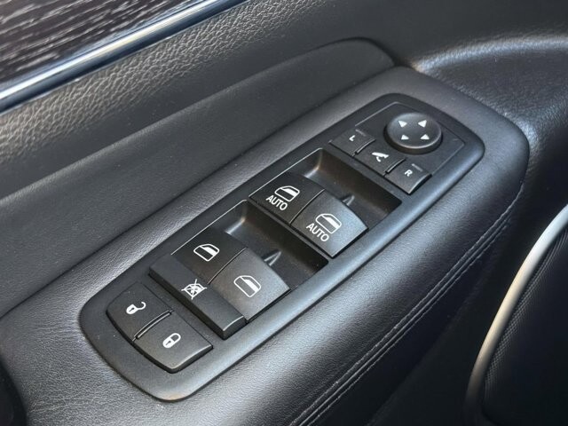 2017 Jeep Grand Cherokee in Winchester, VA 22602 - 18092202 22