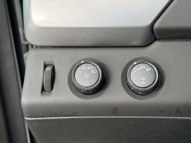 2018 Chevrolet Tahoe in Winchester, VA 22602 - 18092203 47