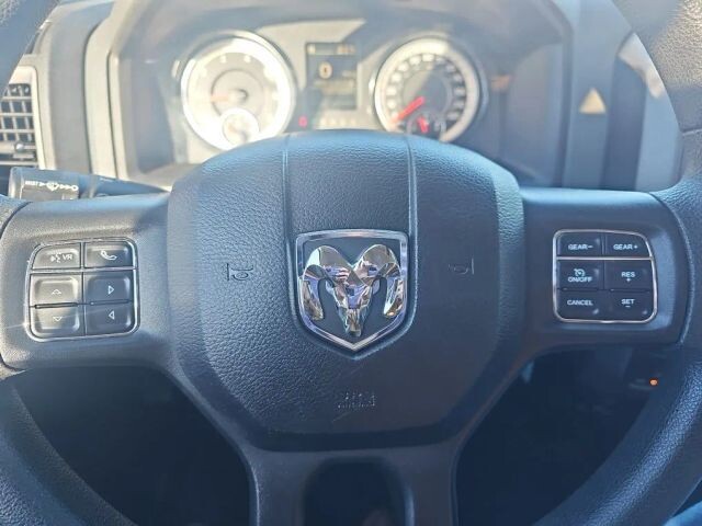 2018 RAM 1500 in Wadena, MN 56482 - 18092227 34