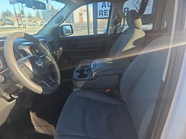 2018 RAM 1500 in Wadena, MN 56482 - 18092227 44