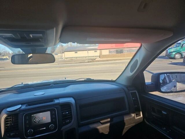 2018 RAM 1500 in Wadena, MN 56482 - 18092227 32