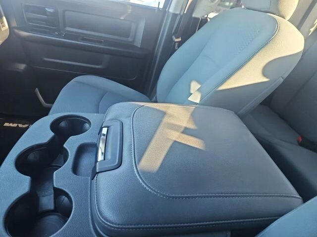 2018 RAM 1500 in Wadena, MN 56482 - 18092227 37