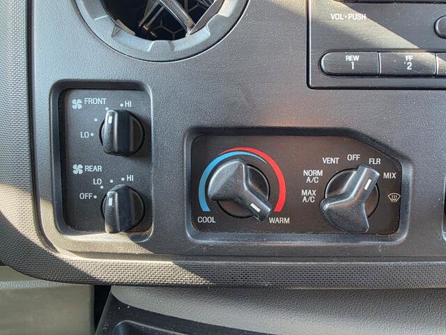 2010 Ford E-350 and Econoline 350 in Blauvelt, NY 10913 - 18092228 18