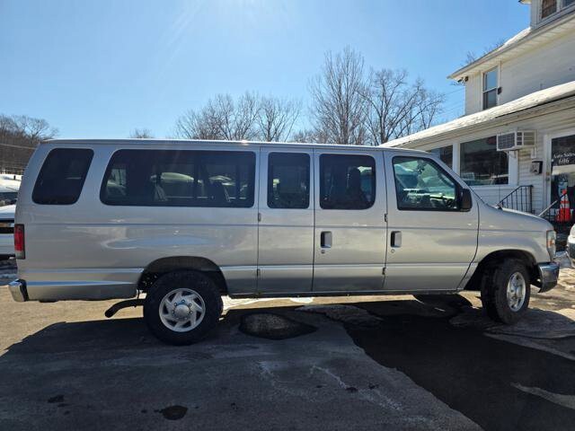 2010 Ford E-350 and Econoline 350 in Blauvelt, NY 10913 - 18092228 9