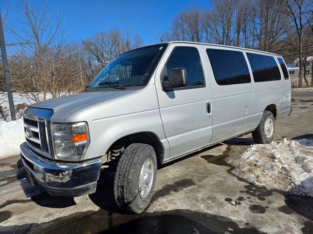 2010 Ford E-350 and Econoline 350 in Blauvelt, NY 10913 - 18092228 4