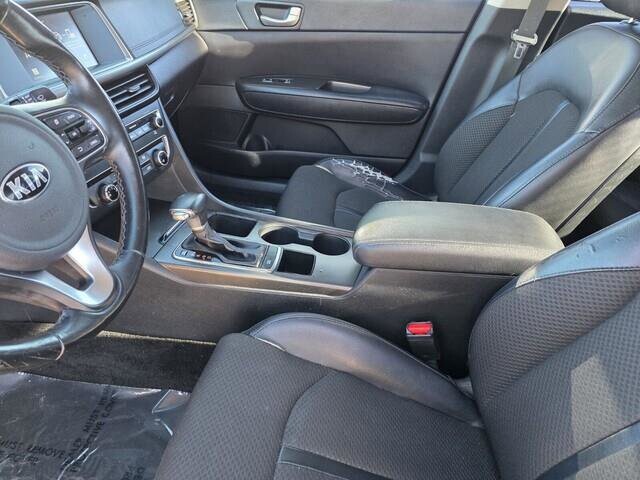 2018 Kia Optima in Mesa, AZ 85212 - 18092231 49