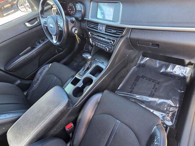 2018 Kia Optima in Mesa, AZ 85212 - 18092231 33