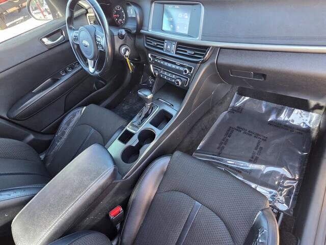 2018 Kia Optima in Mesa, AZ 85212 - 18092231 68