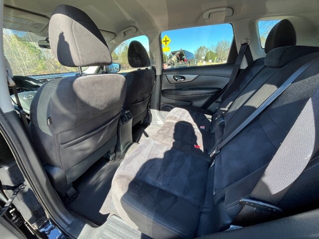 2015 Nissan Rogue in Flowery Branch, GA 30542 - 18092239 10