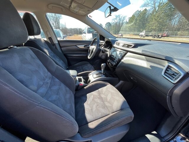 2015 Nissan Rogue in Flowery Branch, GA 30542 - 18092239 8