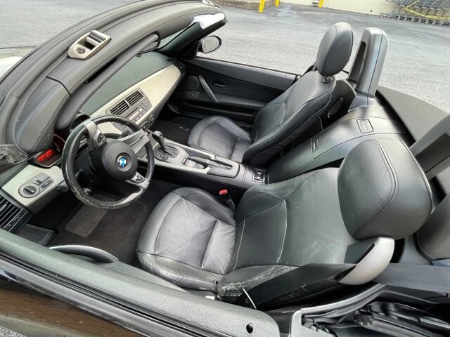2004 BMW Z4 in Flowery Branch, GA 30542 - 18092245 8