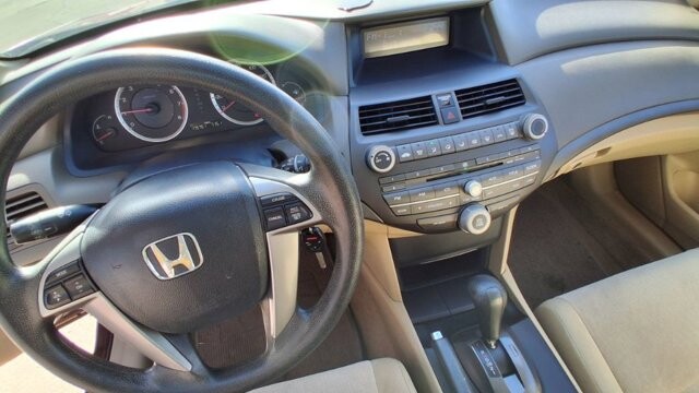 2009 Honda Accord in Cartersville, GA 30120 - 18092247 9