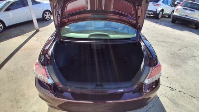 2009 Honda Accord in Cartersville, GA 30120 - 18092247 12