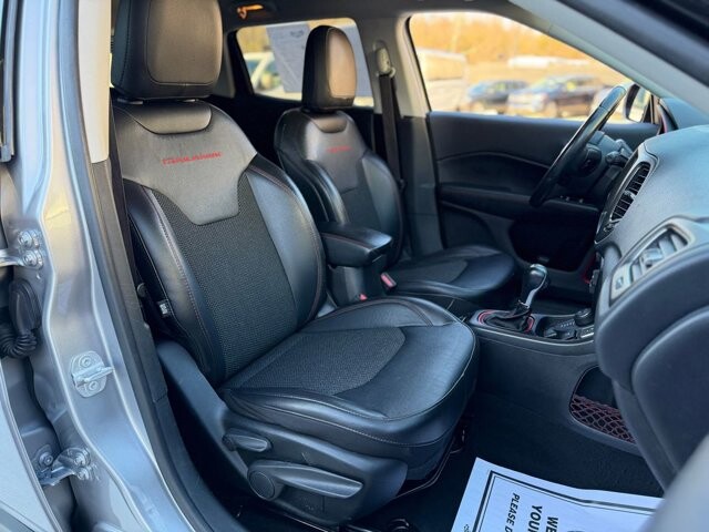 2020 Jeep Compass in Knoxville, TN 37920 - 18092319 16