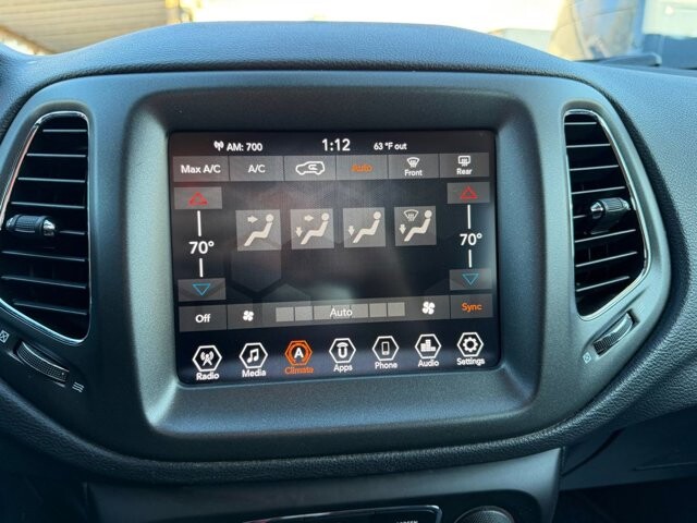 2020 Jeep Compass in Knoxville, TN 37920 - 18092319 21