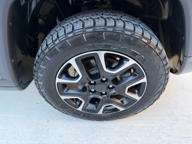 2020 Jeep Compass in Knoxville, TN 37920 - 18092319 26