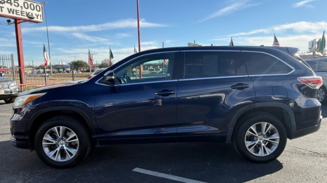 2015 Toyota Highlander in Dallas, TX 75228 - 18092326 9
