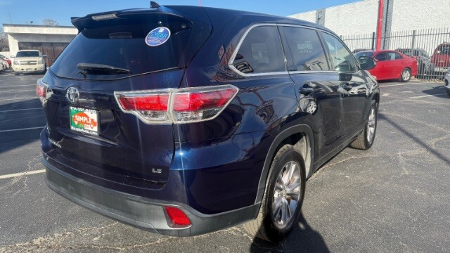 2015 Toyota Highlander in Dallas, TX 75228 - 18092326 5