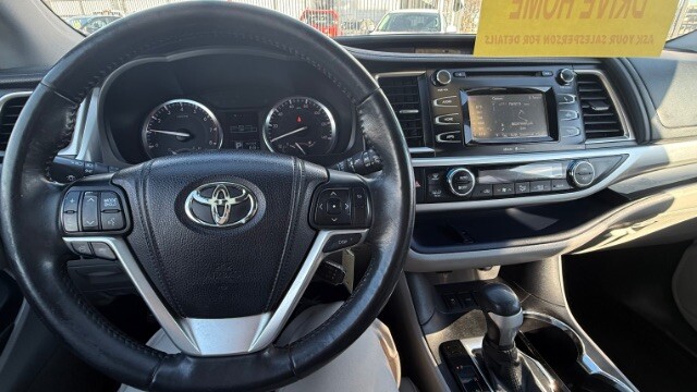 2015 Toyota Highlander in Dallas, TX 75228 - 18092326 13