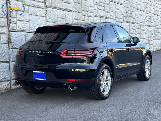 2017 Porsche Macan in Decatur, GA 30032 - 18092329 6