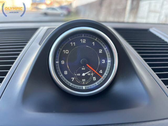 2017 Porsche Macan in Decatur, GA 30032 - 18092329 30