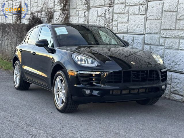 2017 Porsche Macan in Decatur, GA 30032 - 18092329 3