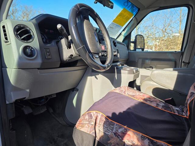 2013 Ford E-150 and Econoline 150 in Blauvelt, NY 10913 - 18092331 10